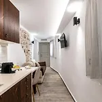 Mariet Naxos Elegant 公寓式酒店