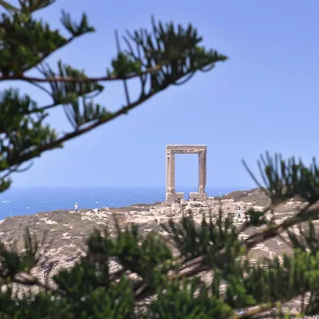 Mariet Naxos & Lejlighedshotel Naxos City