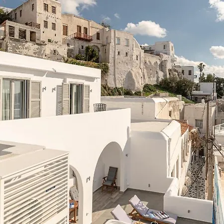 Mariet Naxos & Naxos City