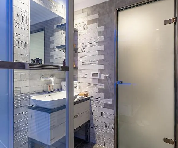 Mariet Naxos Elegant 4*